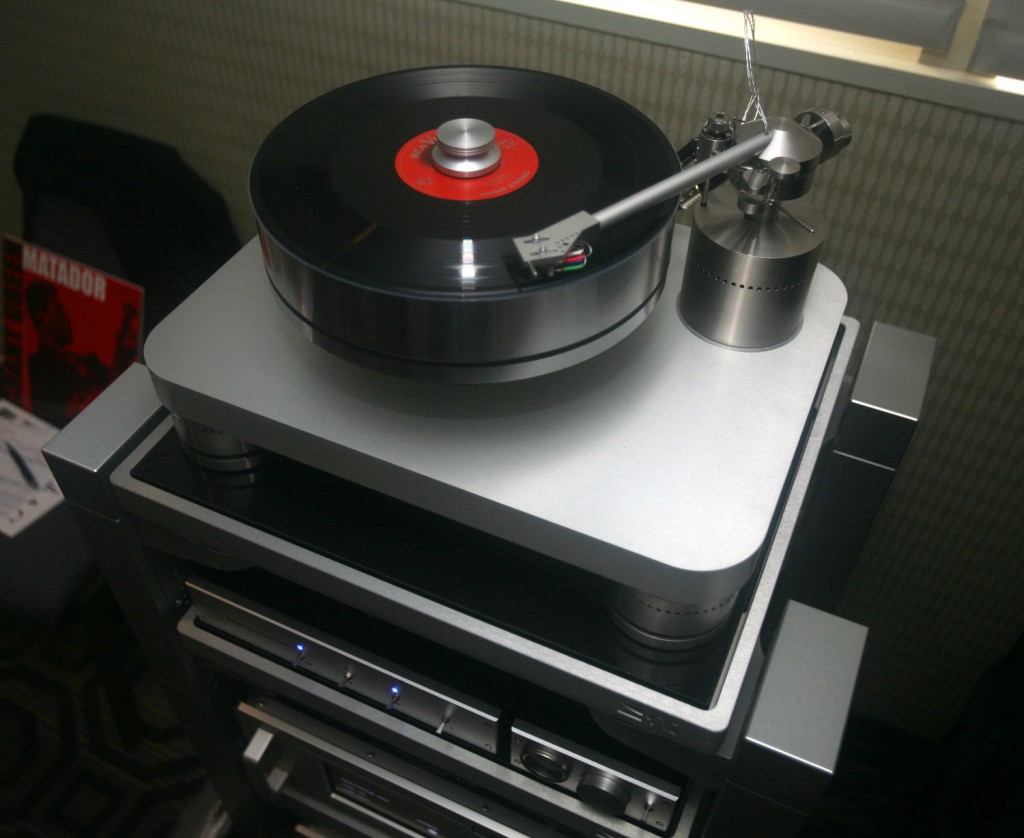 IMG_9746-la-audio-show-basis-turntable